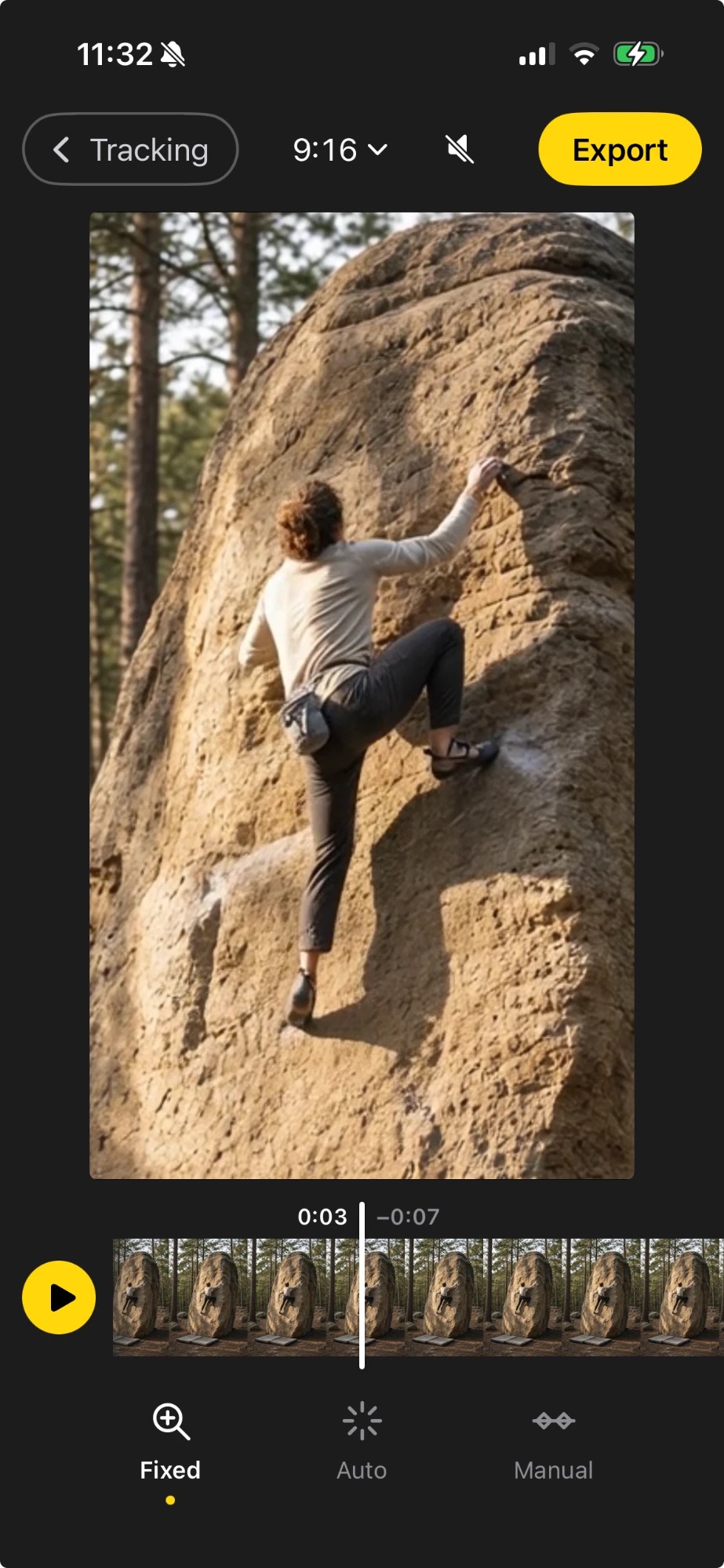 Centered framing screen: a climber on a sandstone boulder, shown in a 9:16 crop that follows her